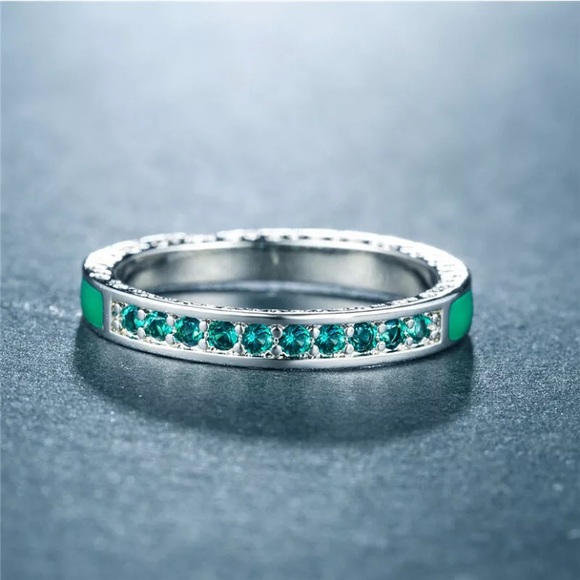 Silver Filled Ring Round Cut Green Sapphire Rings - Picture 2 of 3